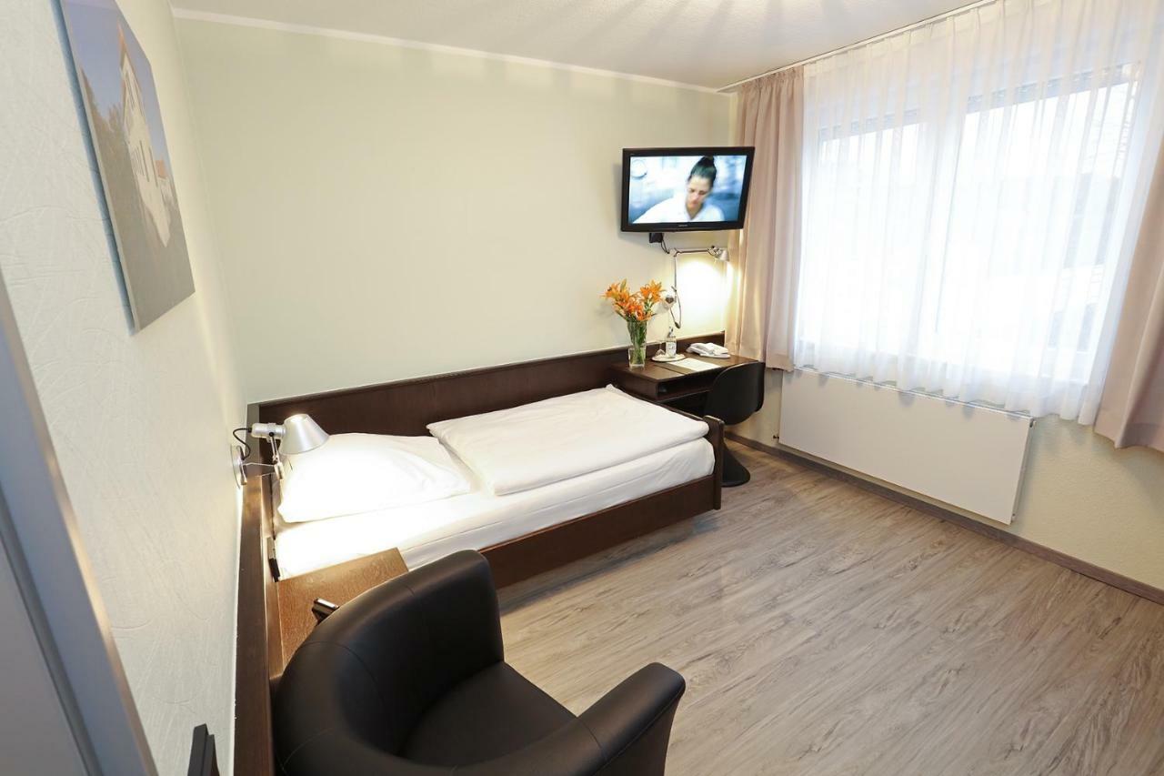Hotel Kroeger Ennigerloh Ngoại thất bức ảnh